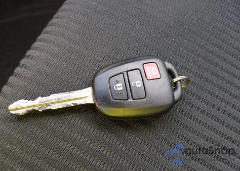 2017 Toyota Rav4 Le из США, поврежденный, VIN JTMBFREV7HJ714102